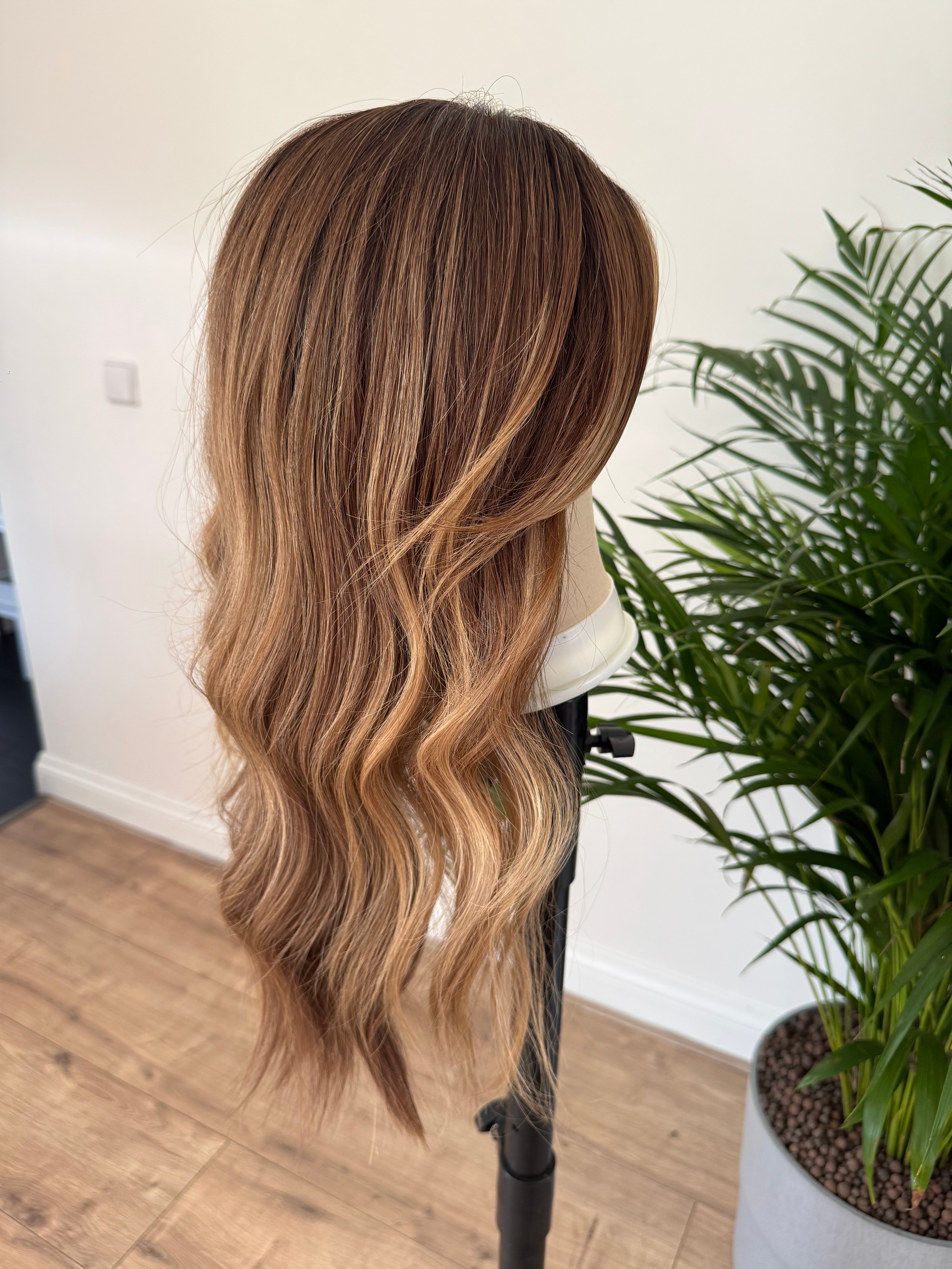 Olivia – Hellbraune Balayage HD Lace Echthaarperücke | 18" & 22"